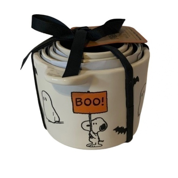 NWT. RAE DUNN X PEANUTS Snoopy Halloween Measuring Cups - Picture 1 of 6
